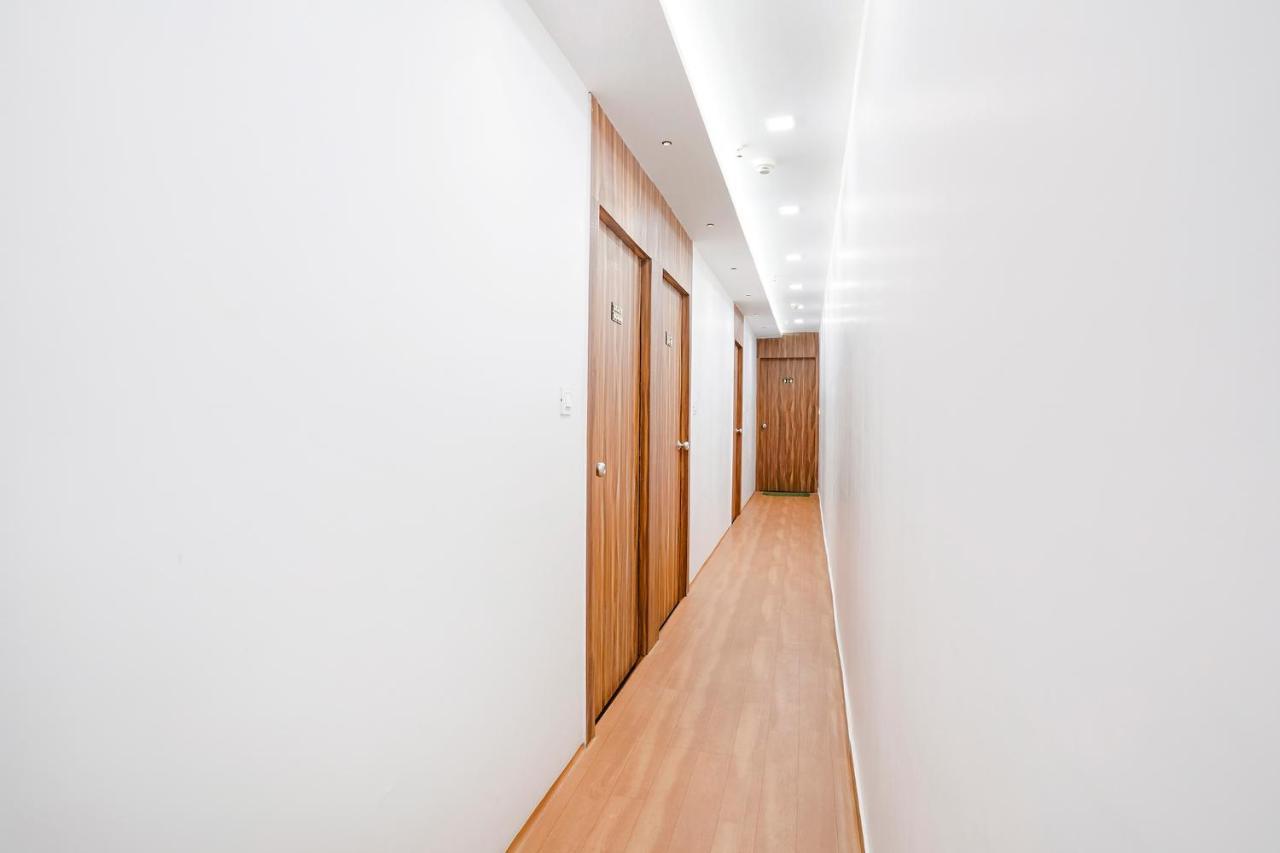 Fabhotel Magnus Σουράτ Εξωτερικό φωτογραφία